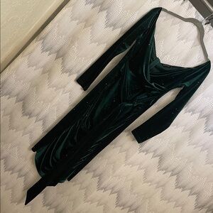 Elegant Green Velvet Dress
